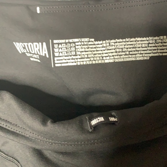 Victoria Sport Black Capri Leggings‎ Size M - Picture 9 of 13